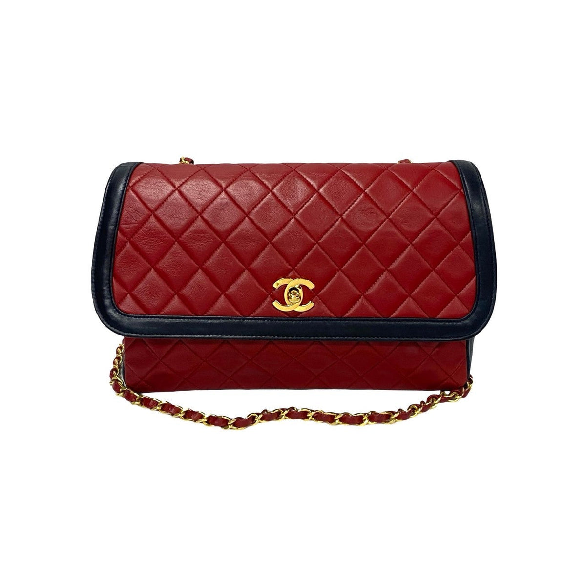 CHANEL Shoulder Bag lambskin Red Matrasse