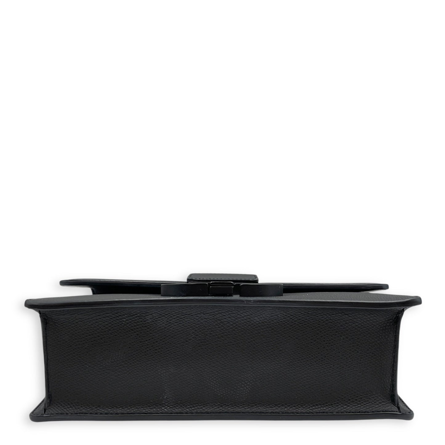 Montaigne 30 Medium Black Shoulder Bag in Calfskin, Black Powder Coated hardware
