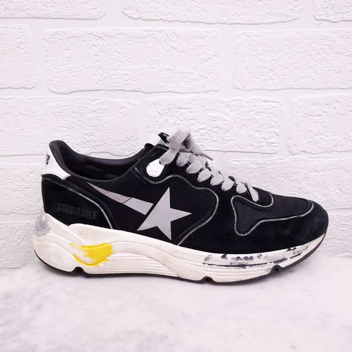 GOLDEN GOOSE BLACK ‘RUNNING’ SNEAKERS - SIZE 37