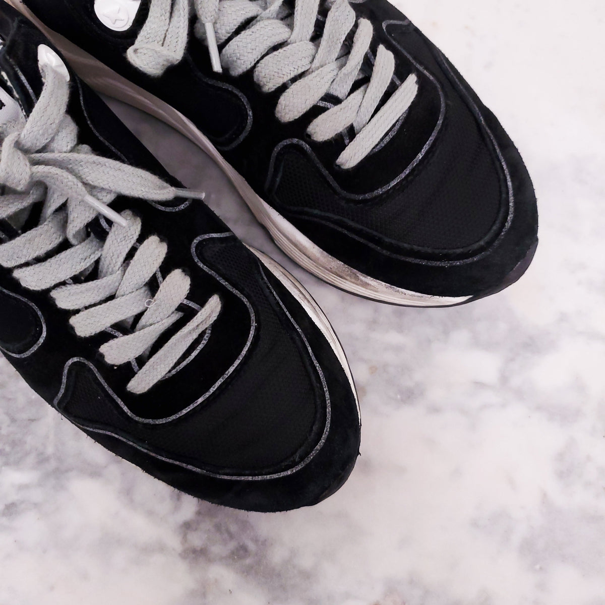 GOLDEN GOOSE BLACK ‘RUNNING’ SNEAKERS - SIZE 37