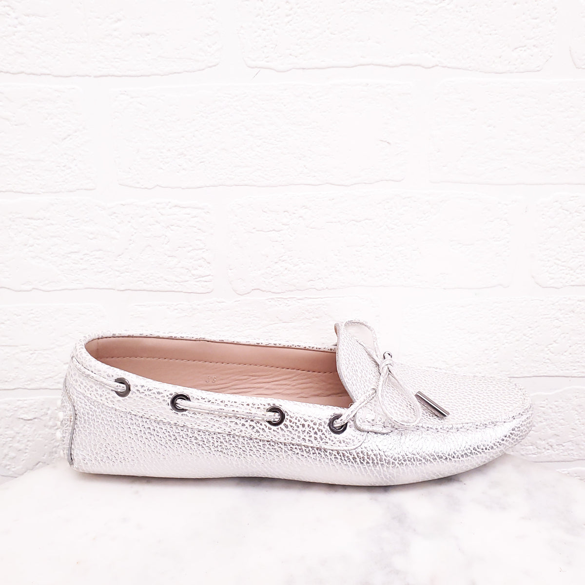 TODS SILVER LOAFERS - SIZE 39