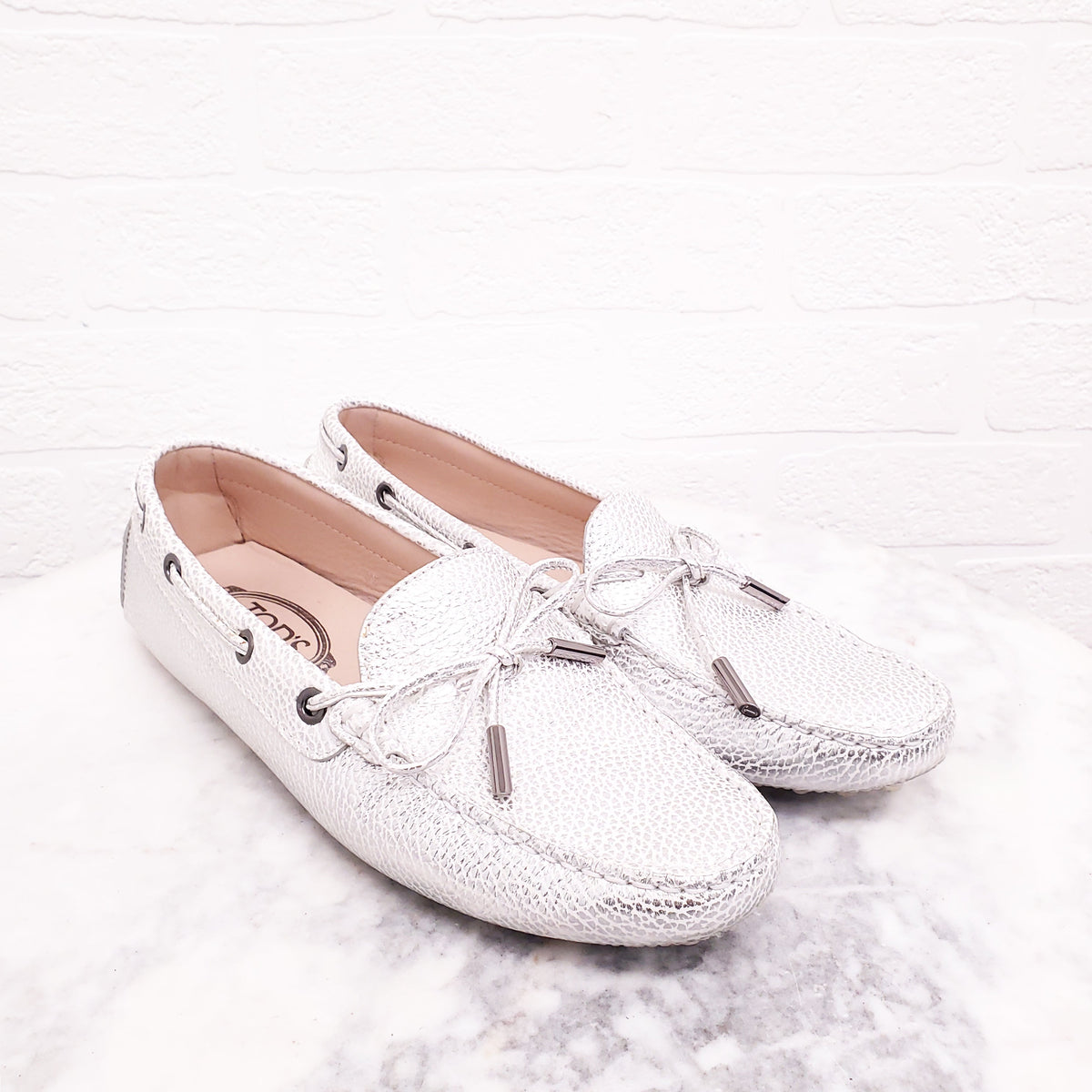TODS SILVER LOAFERS - SIZE 39