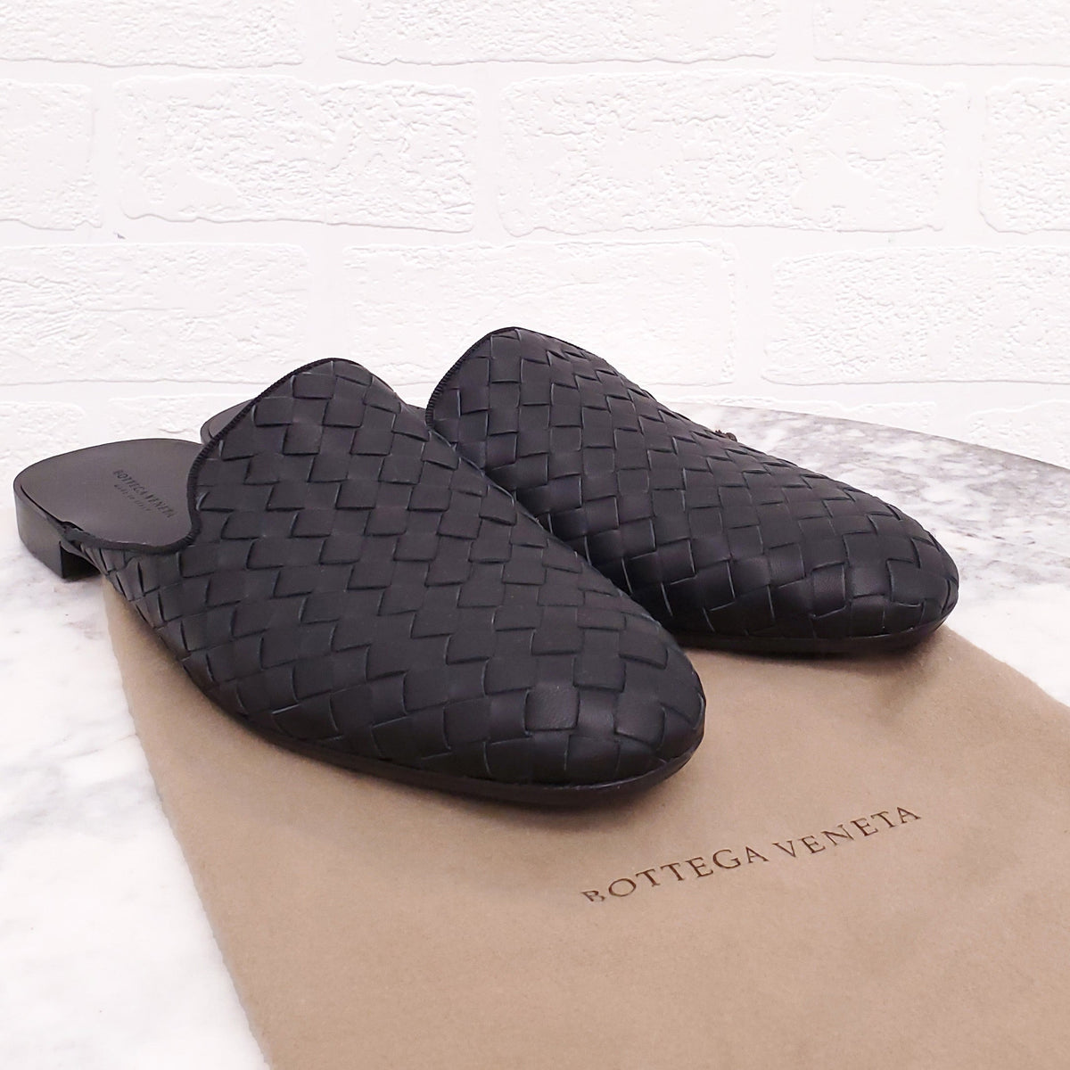 BOTTEGA VENETA BLACK 'SUNDAY SLIPPER' - SIZE 38