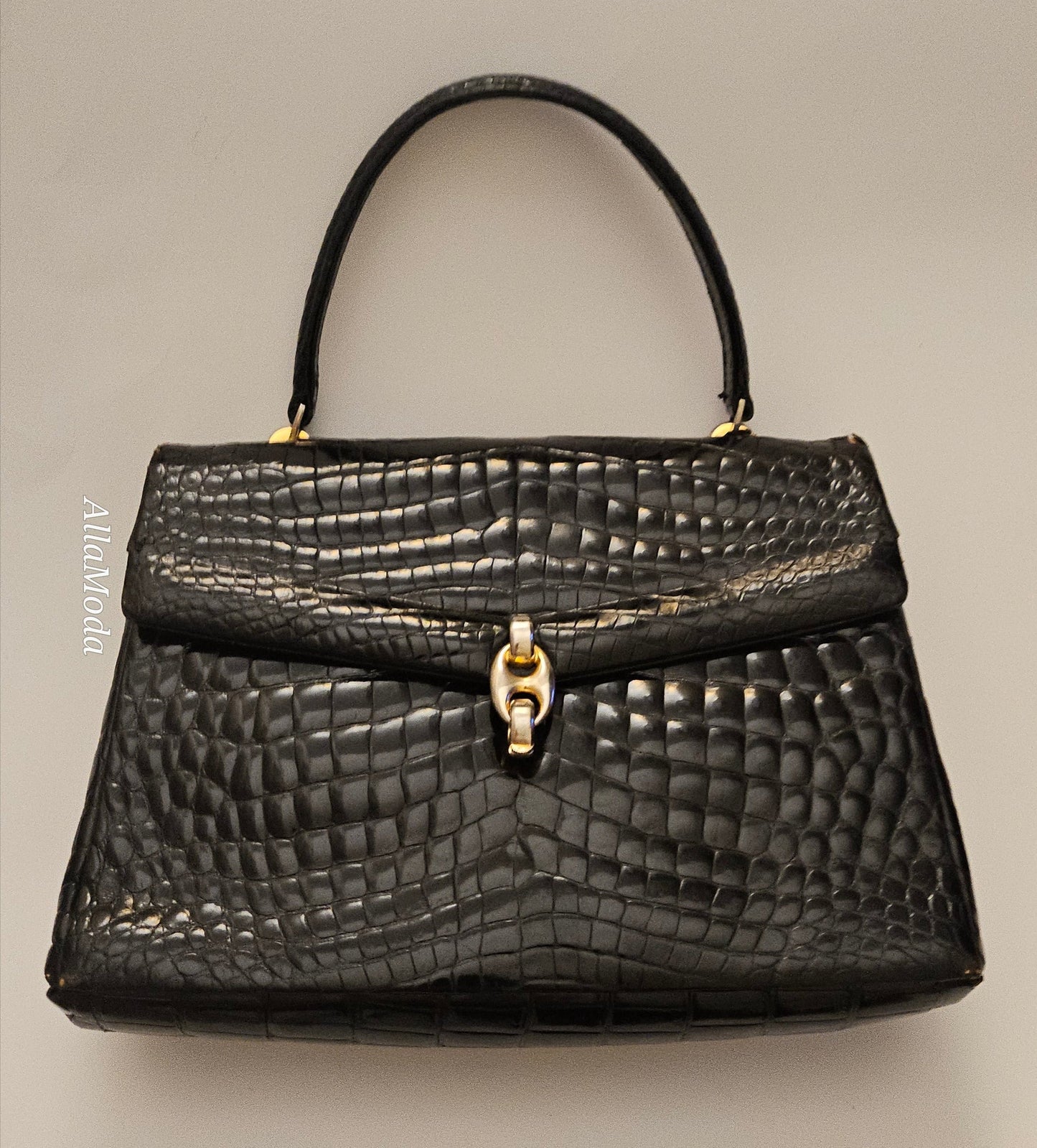 Gucci RARE 1960's black crocodile leather Kelly purse with Gucci link clasp
