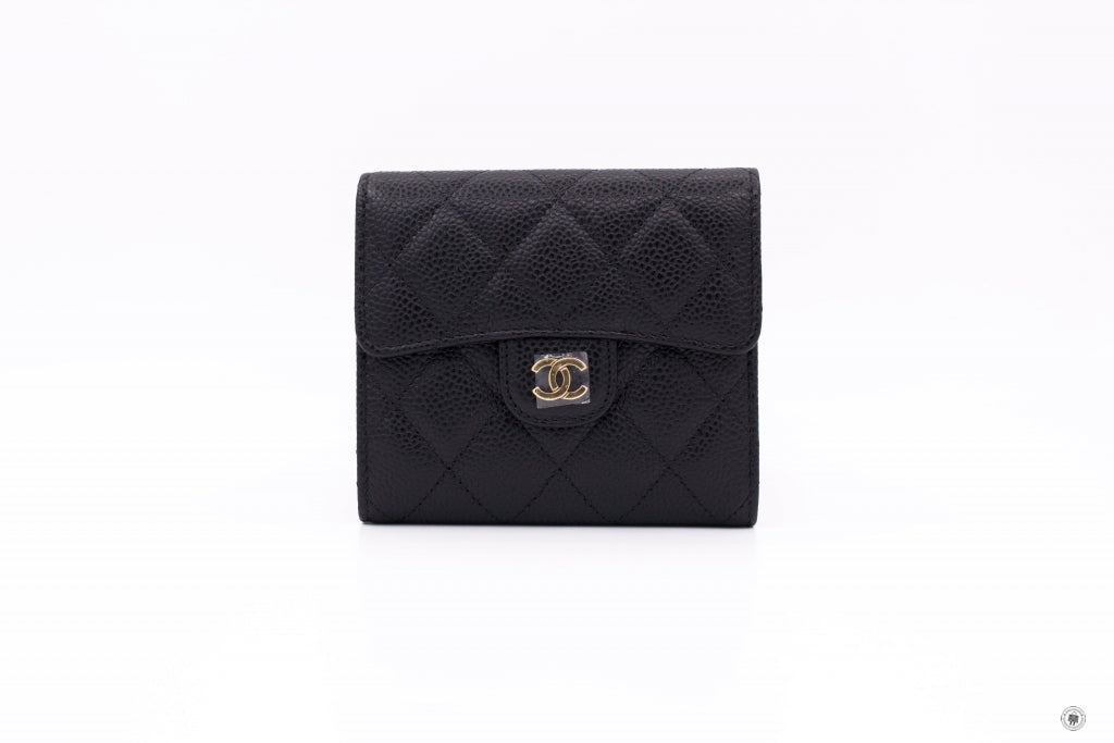 Chanel AP Y Classic Fold Wallet (old Model: A) Black Caviar Short Wallet Ghw