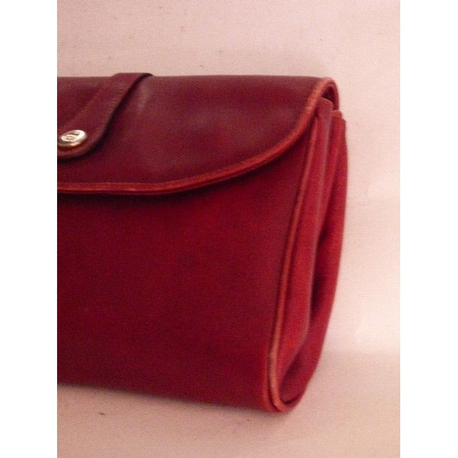 Gucci Vintage Burgundy Leather Shoulder Bag/Clutch