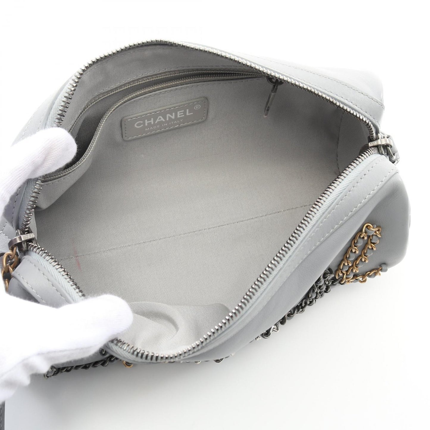 Chanel AS1779 Leather Shoulder Bag