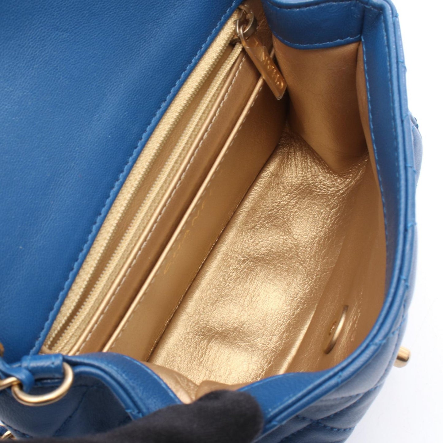 Chanel AS1786 Leather Shoulder Bag