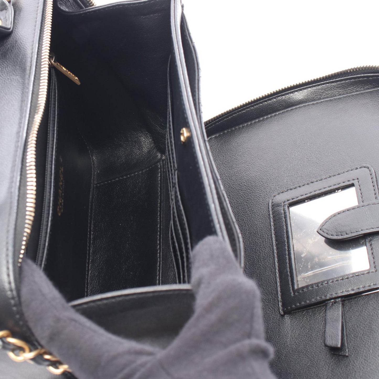 Chanel CC Filigree Caviar Skin 2way Shoulder Bag