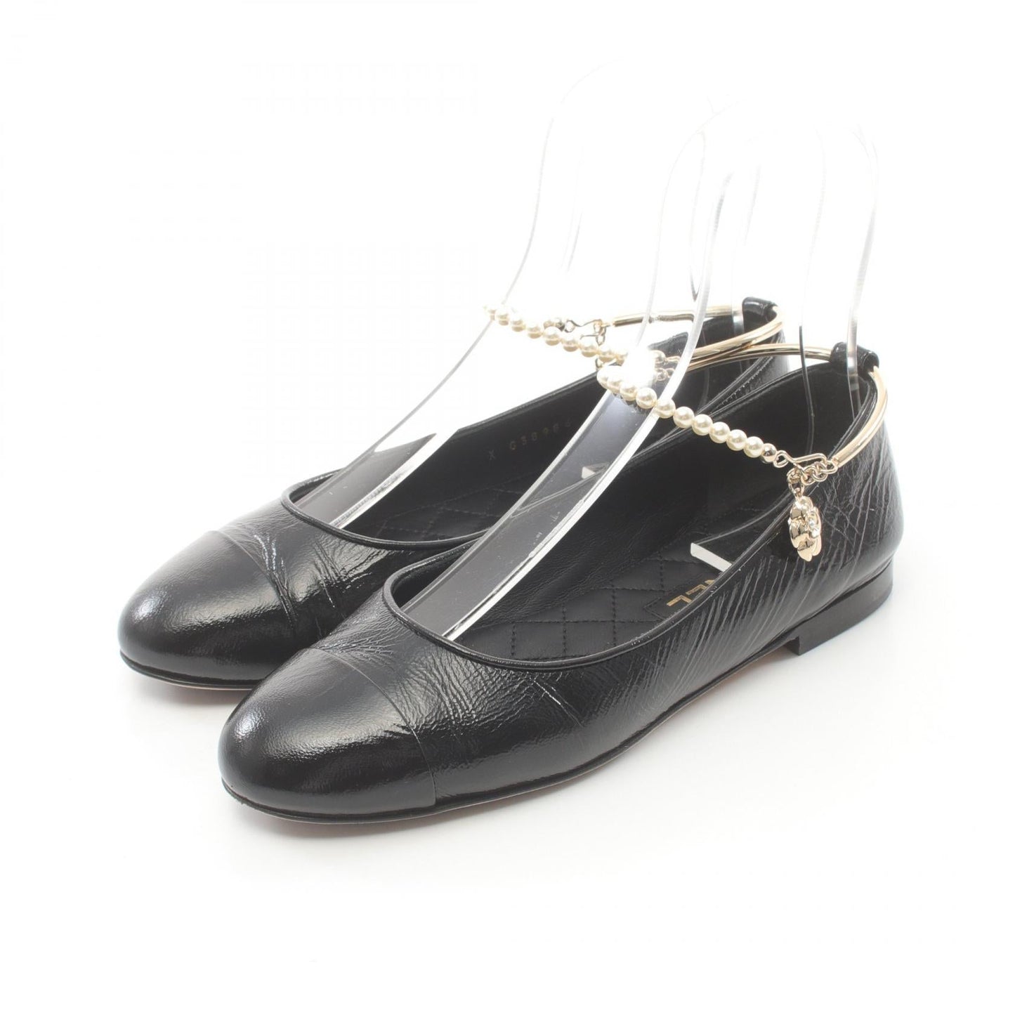 Chanel Coco Mark Leather Pumps