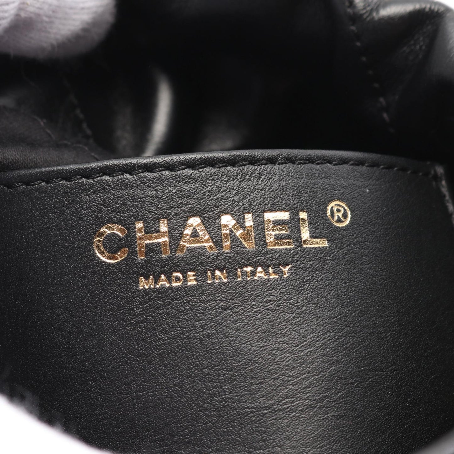 Chanel CHANEL 22 Mini Leather Shoulder Bag
