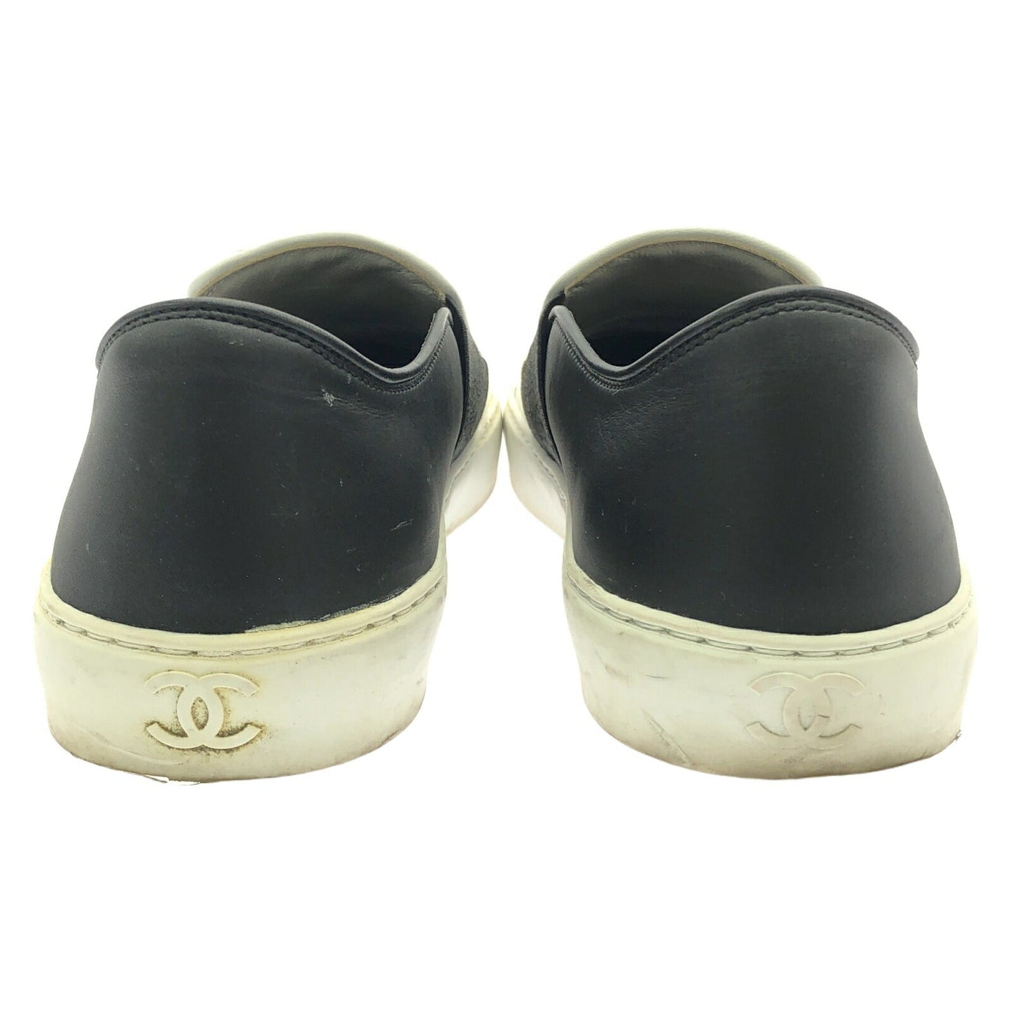 Chanel Slip-on Slip-on Shoes