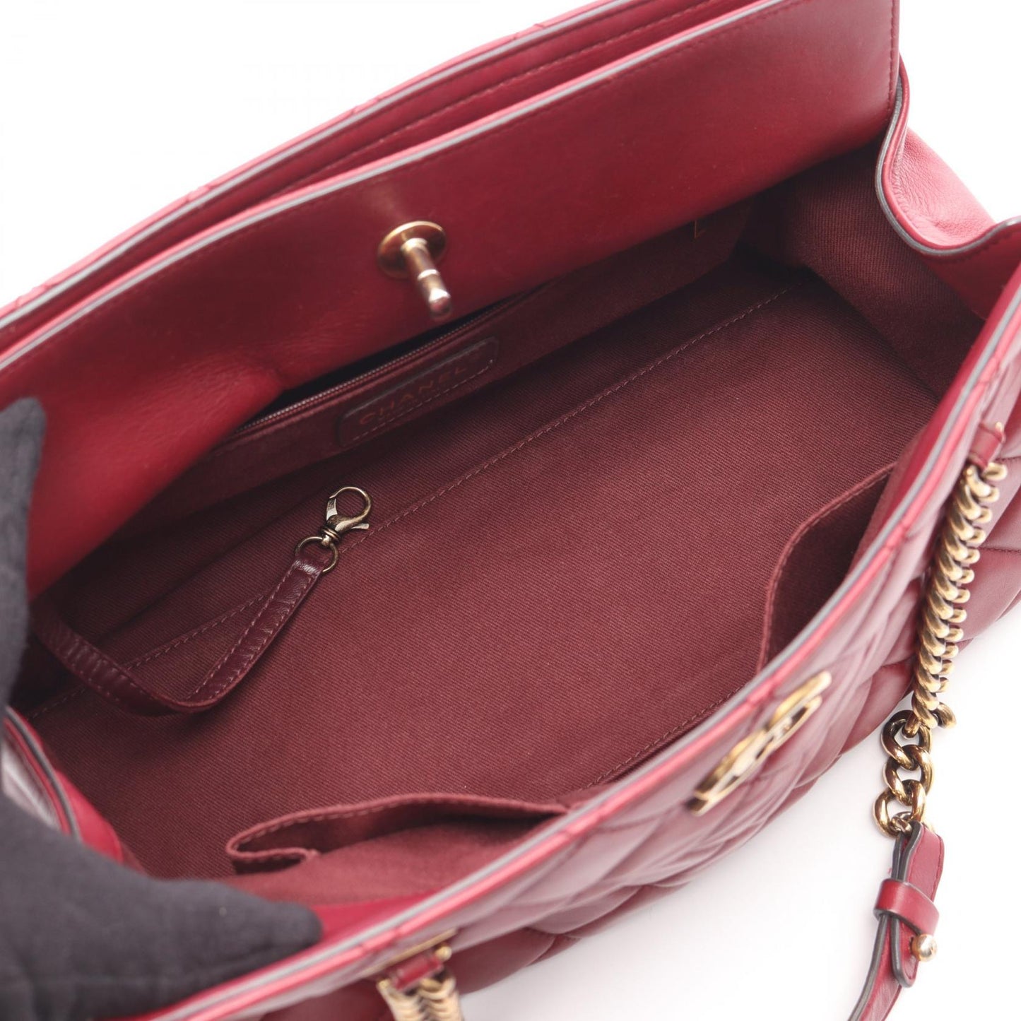 Chanel Matelasse Leather Shoulder Bag