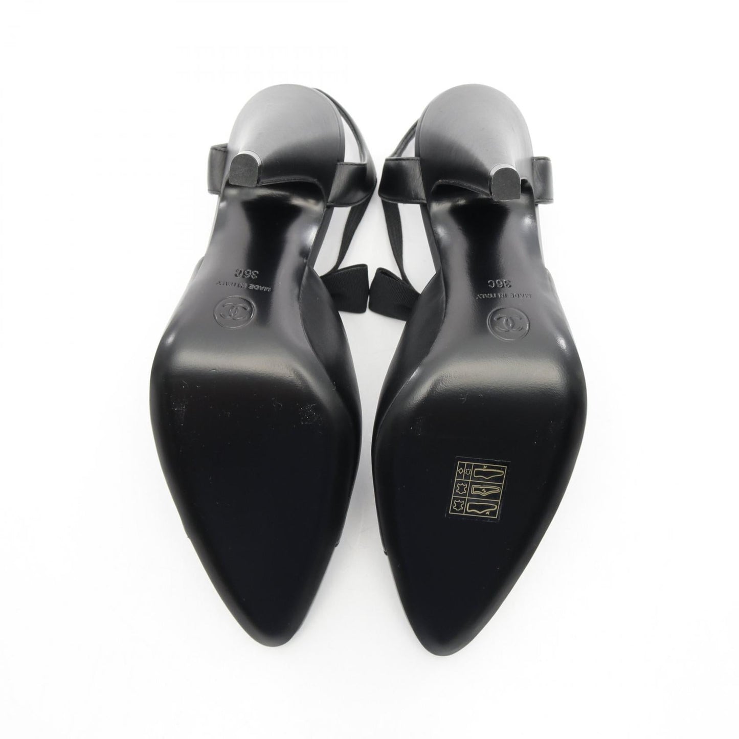 Chanel Coco Mark Ribbon Leather Patent Leather Pumps