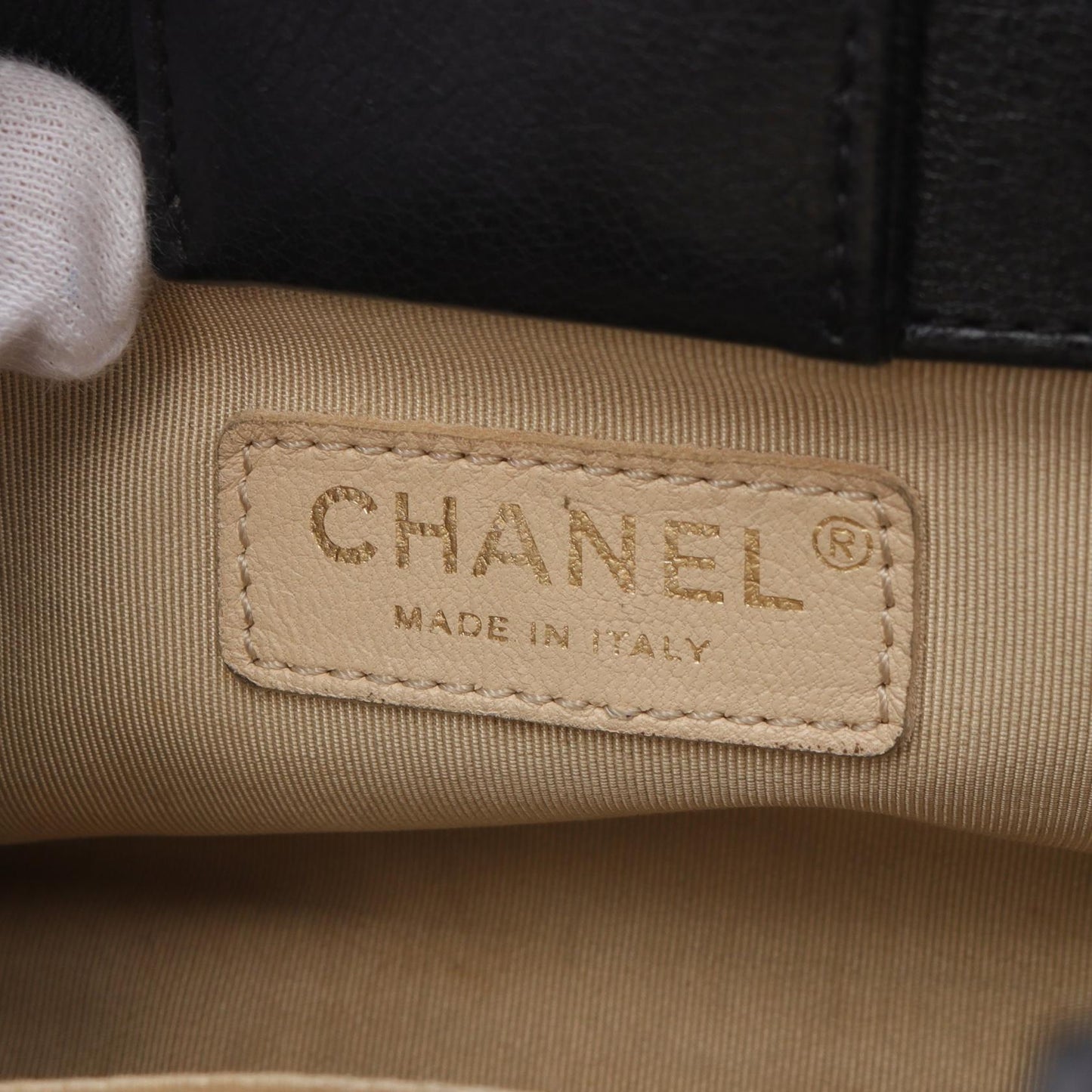 Chanel Matelasse Leather Shoulder Bag