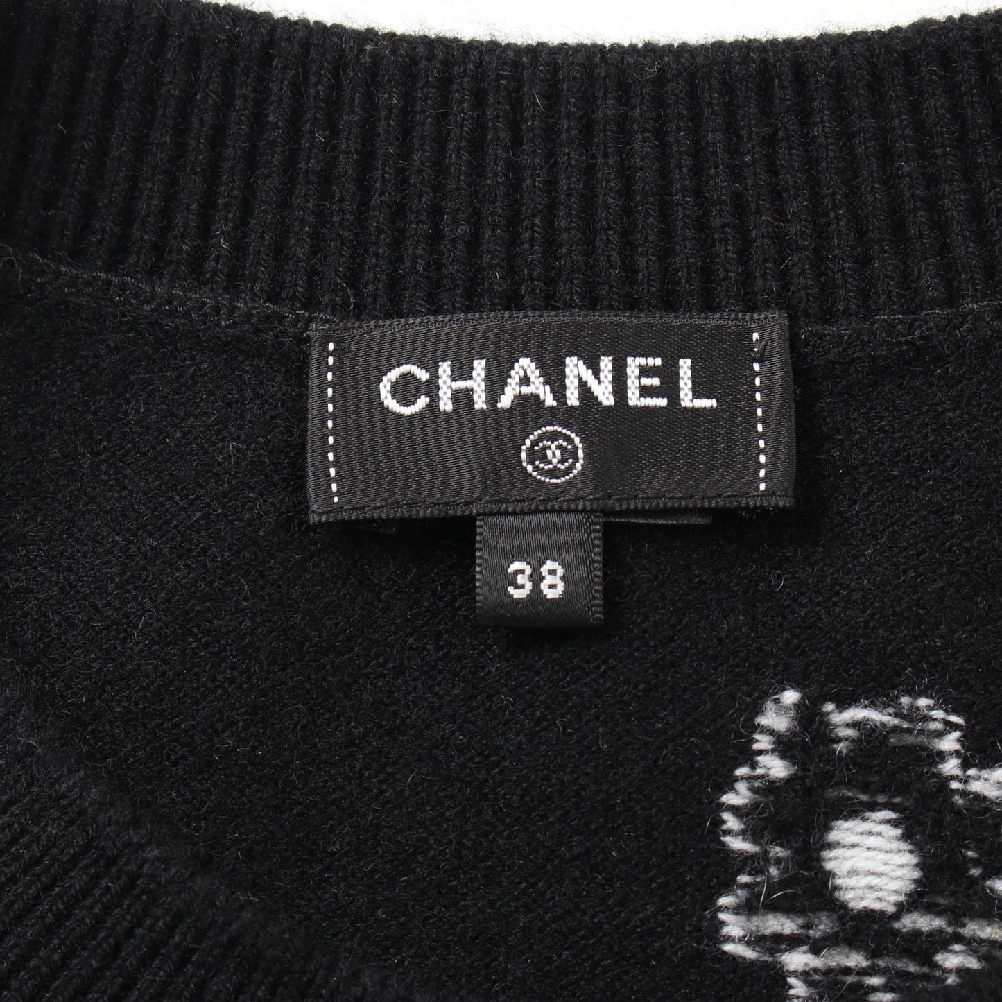 Chanel Coco Mark Daisy Cashmere Knit Top
