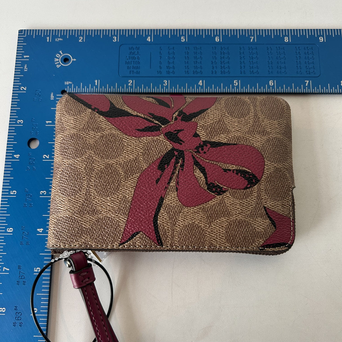 Wristlet Designer By Coach  Size: Small