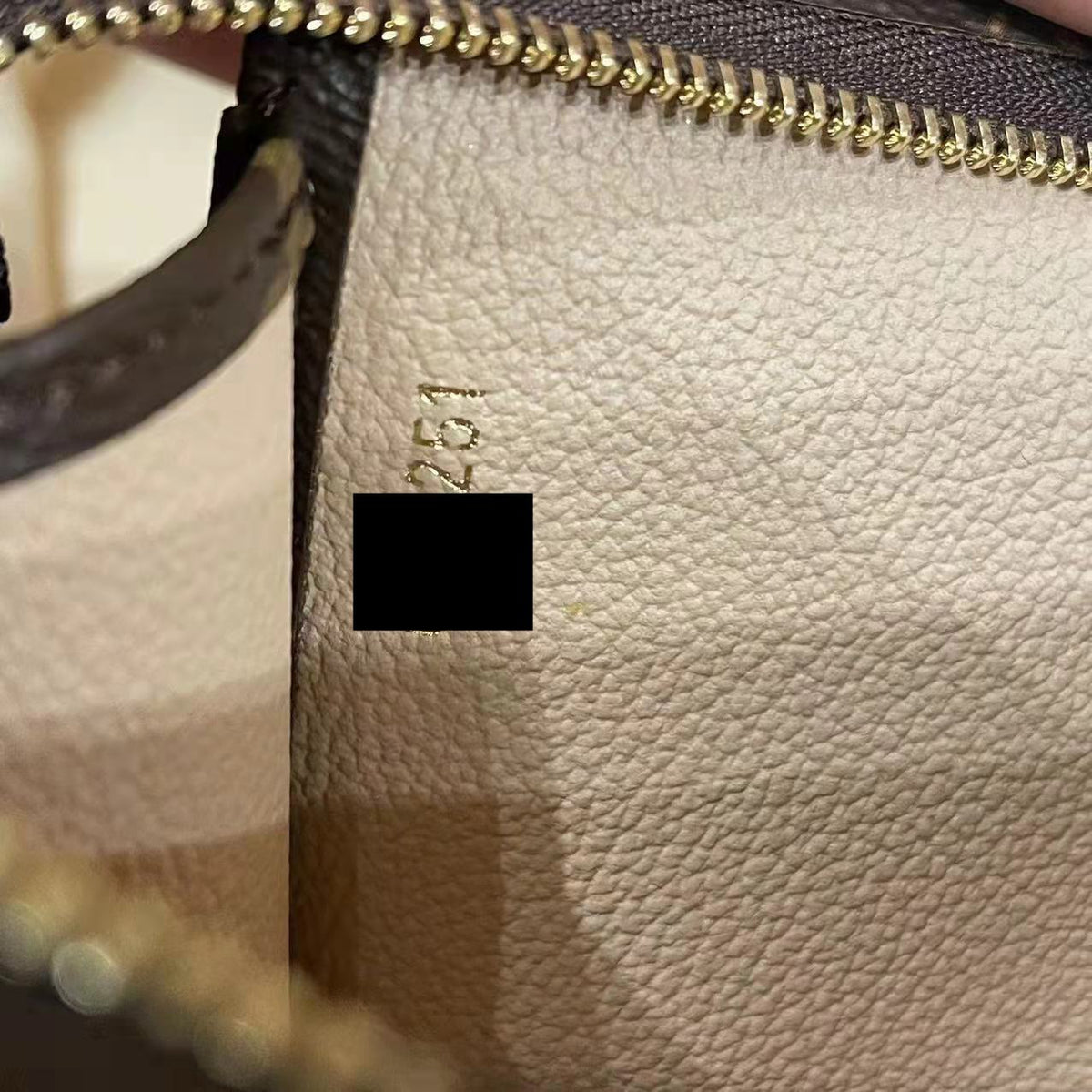 Louis Vuitton Toiletry Pochette 26 Monogram Canvas