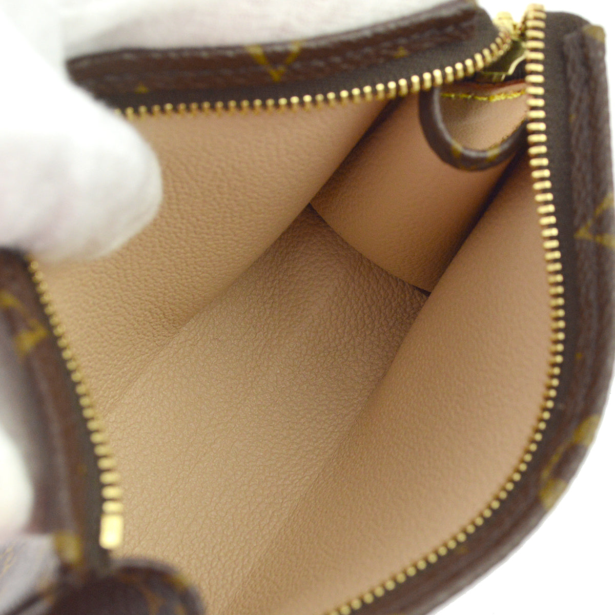 Louis Vuitton Poche Toilette 15 Pouch Bag M47546