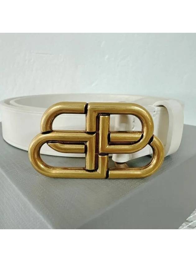 Luxury Balenciaga  BB Buckle Belt White