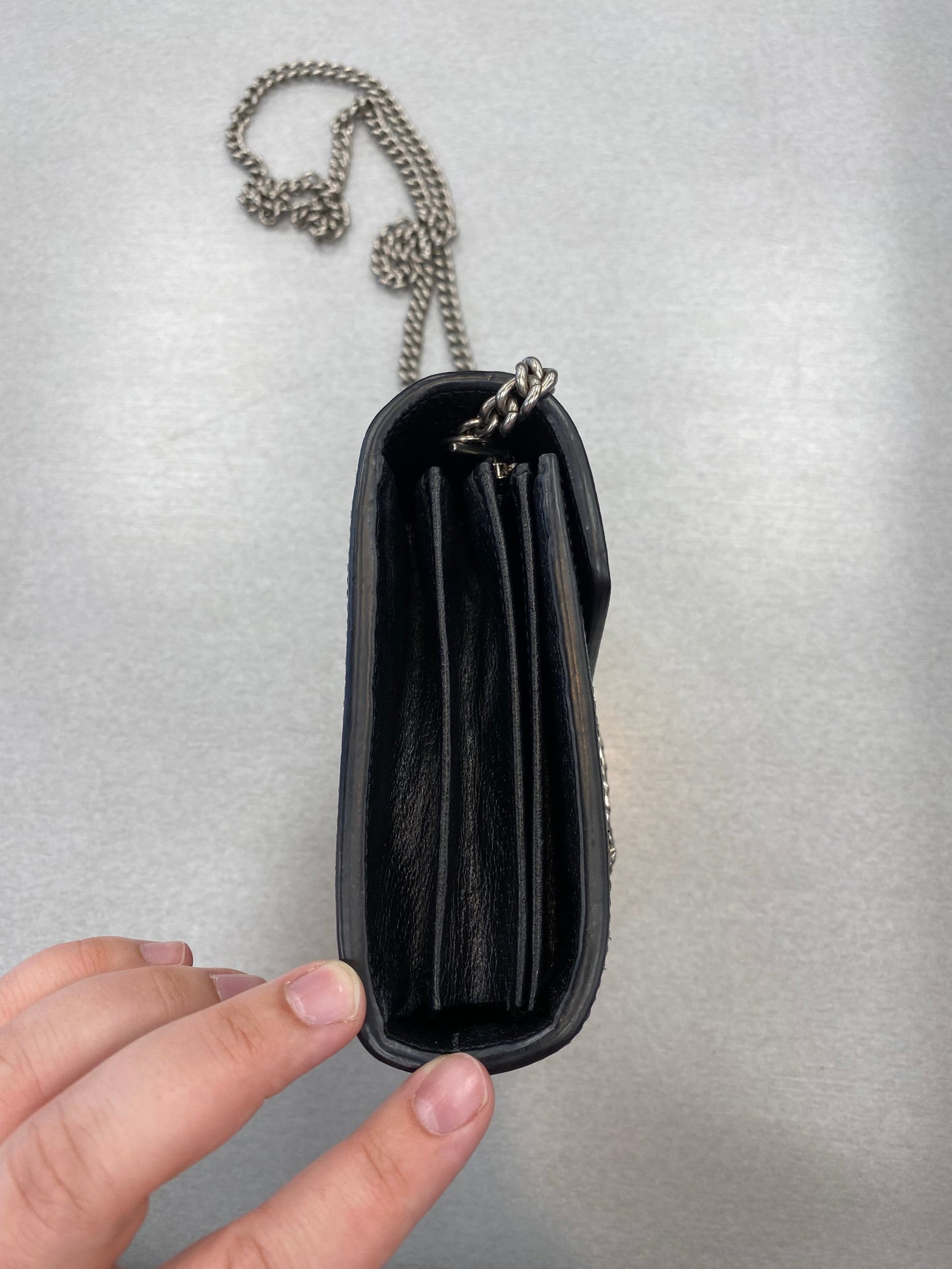 Crossbody Luxury Designer By Gucci  Size: Small