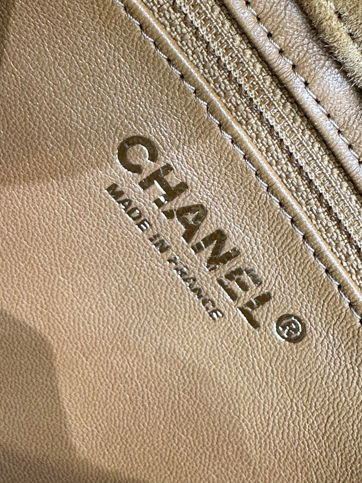 Chanel Medium Shearling Coco Neige Flap 2645 holo card