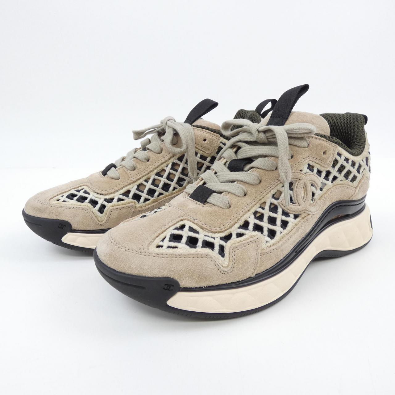 Chanel G37126Y55130 Suede Calfskin Embroidery Sneakers