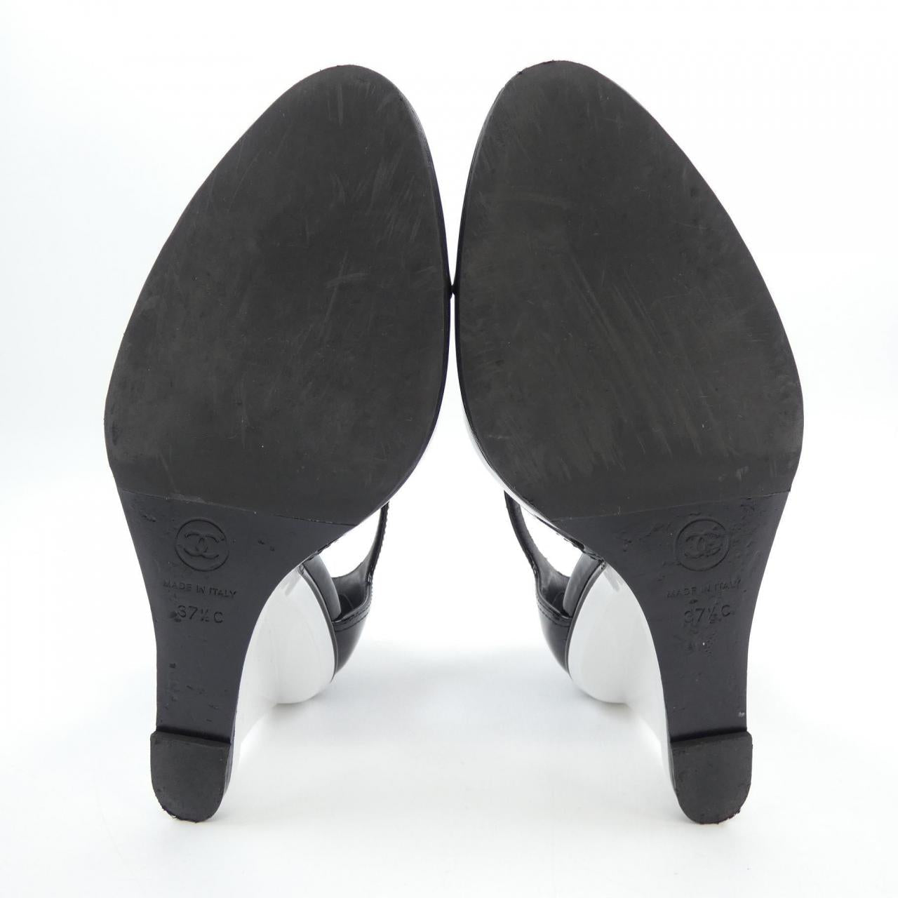 Chanel G37869X56197 Patent Calfskin Shoes