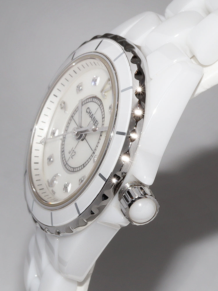 Chanel J12 H2570 White Ceramic Quartz Watch