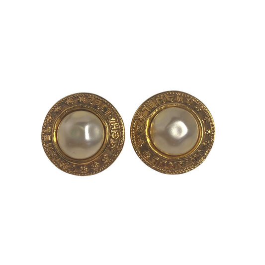 CHANEL Earring Gold Plated gold Fake pearl vintage Gold Plated Women Used