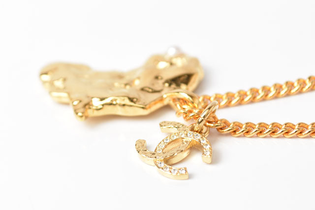 Chanel Necklace/Pendant Chain with African Motif, CC Rhinestones, Gold