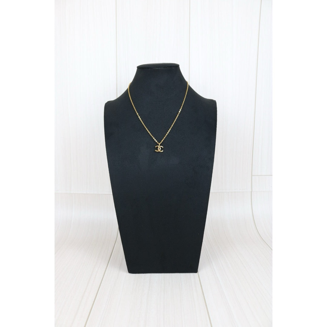 Very Good ( Rank A)｜CHANEL COCO 24K Gold Plated Necklace  ｜X25030610