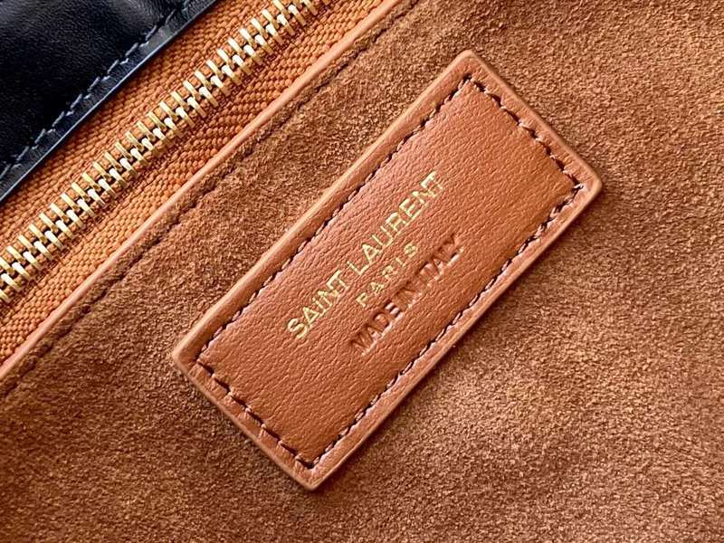 Yves Saint Laurent - Bags - The Wells Bags  186