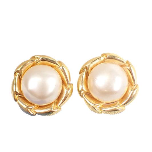 CHANEL Earring Gold Plated, Fake Pearl gold With beans, without rubber Gold Plated 93P Women Used