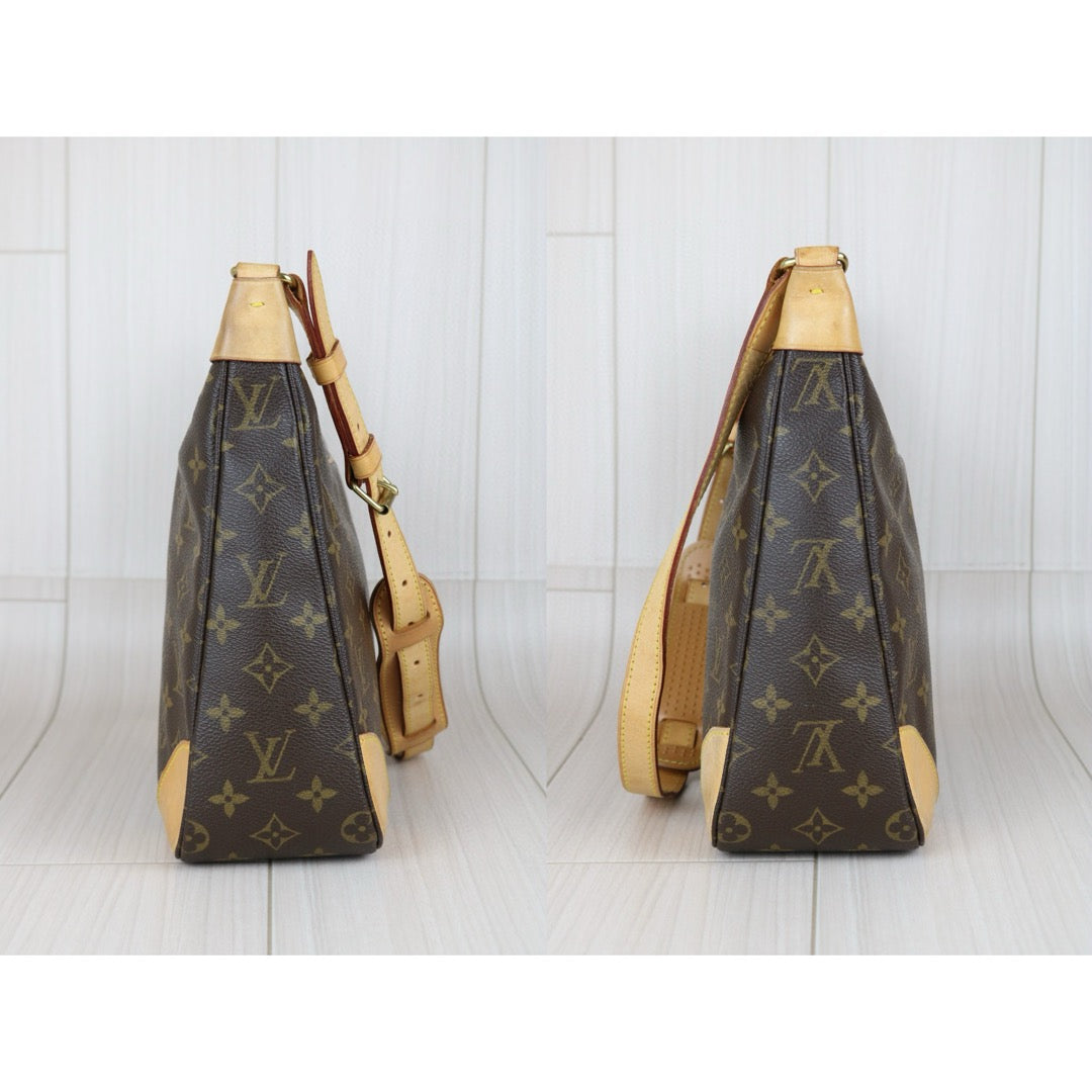 Good ( Rank AB)｜LV Monogram Boulogne 30 Shoulder Bag ｜B24121303