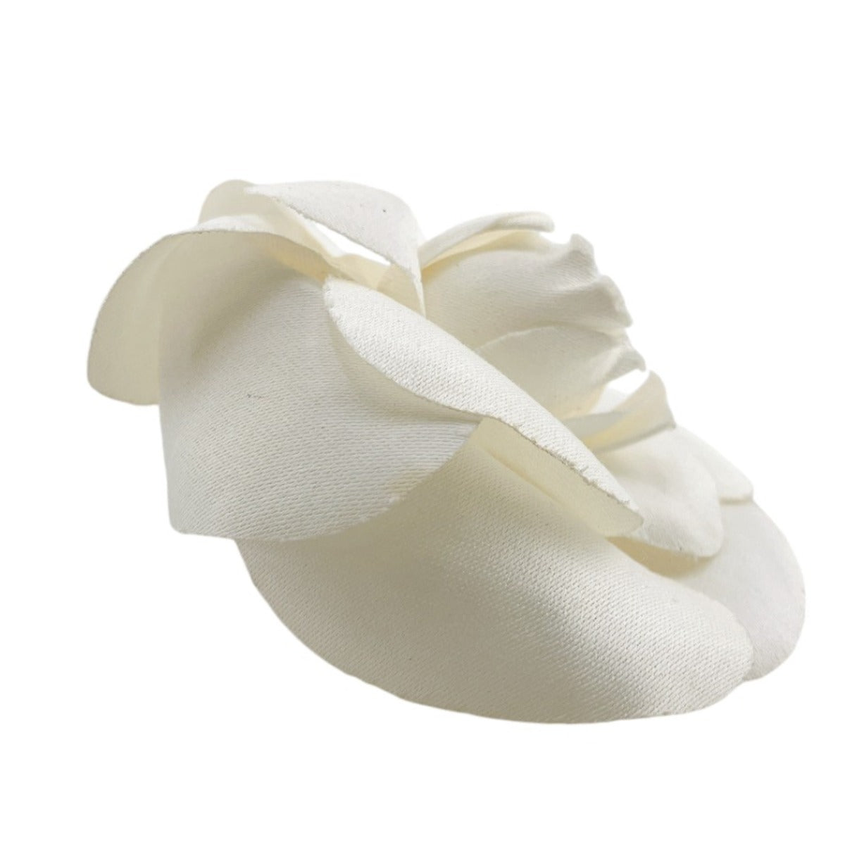 CHANEL Brooch Fabric white corsage Camelia Women Used