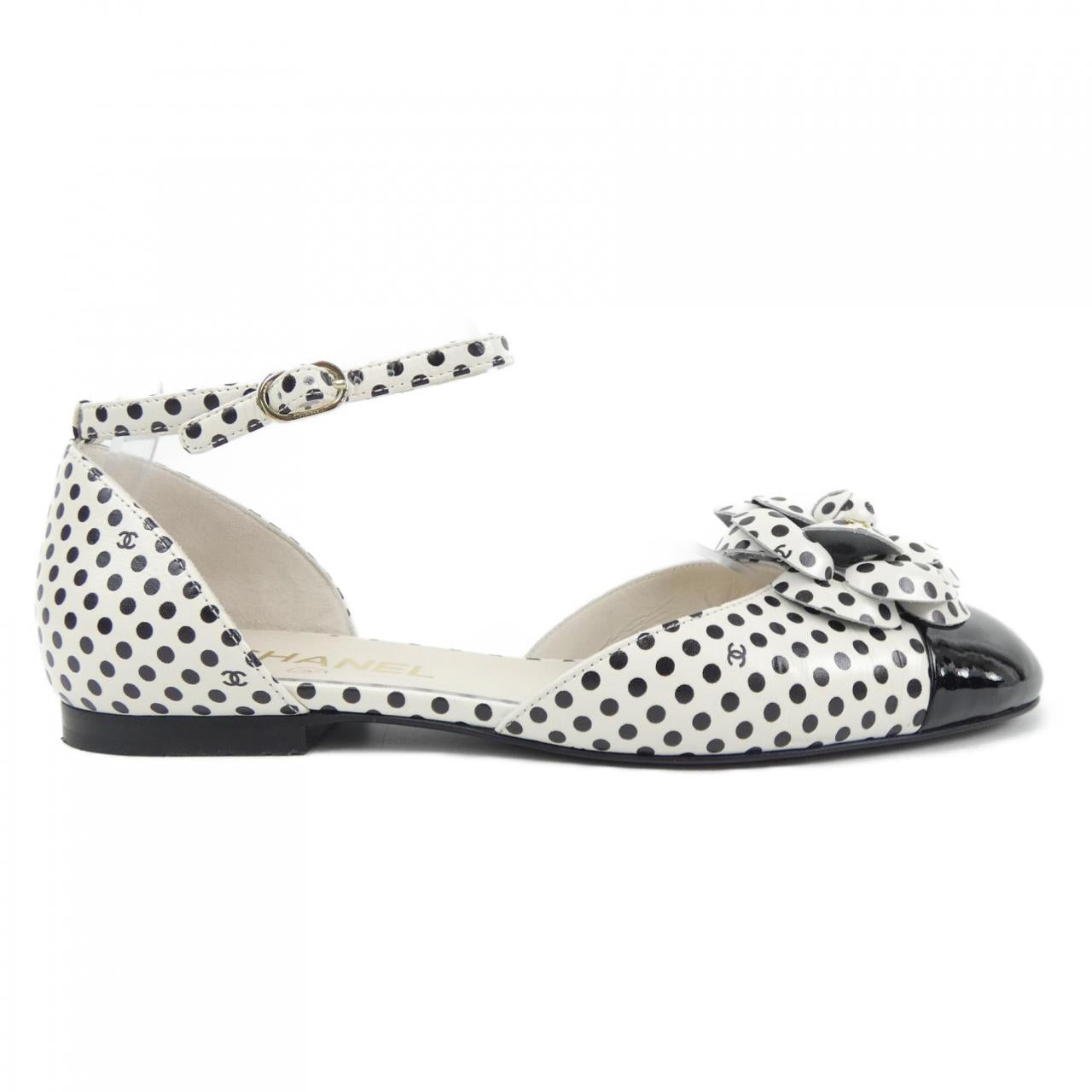 Chanel G45497B15869 Calfskin Patent Calfskin Shoes