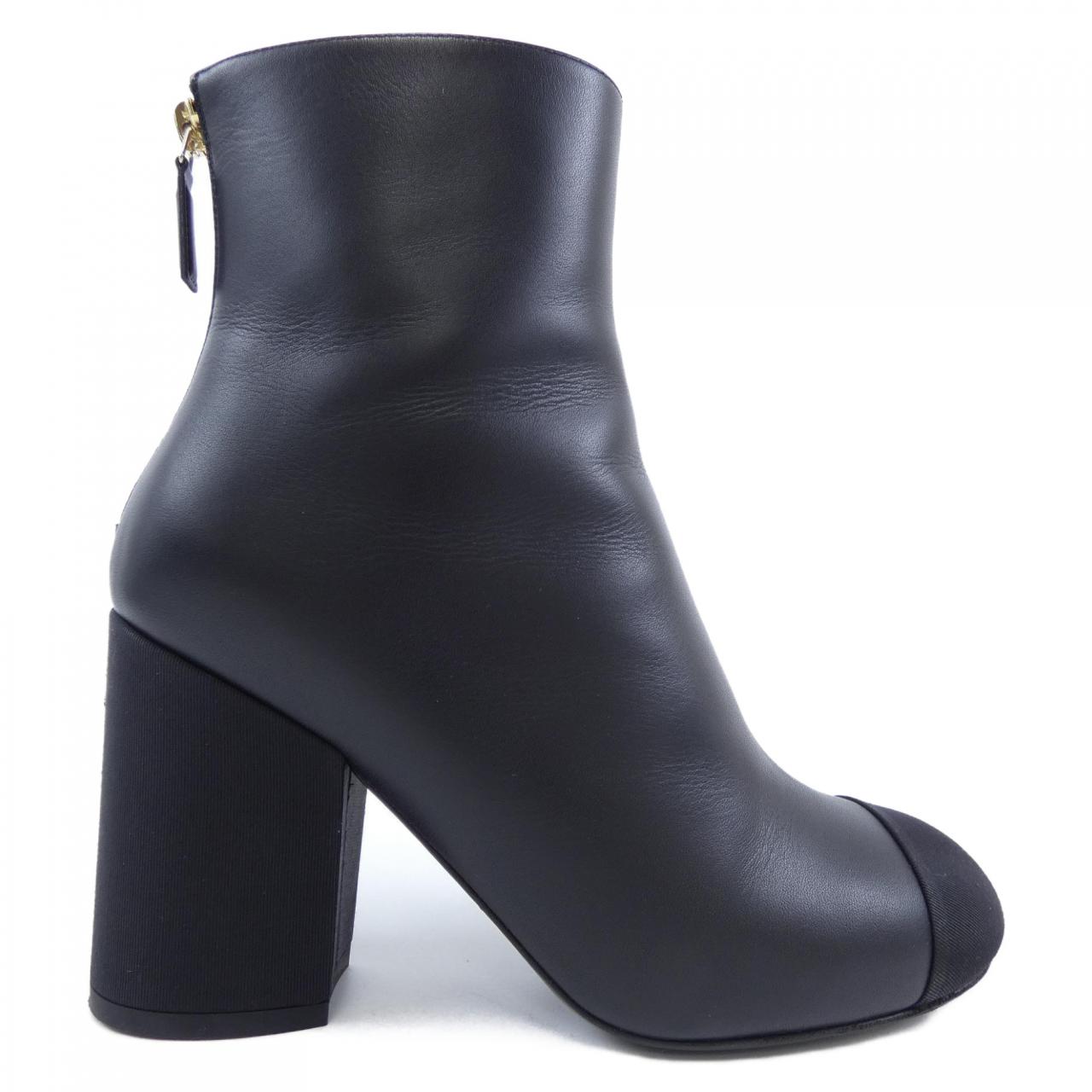 Chanel G39529Y56331 Calfskin Boots