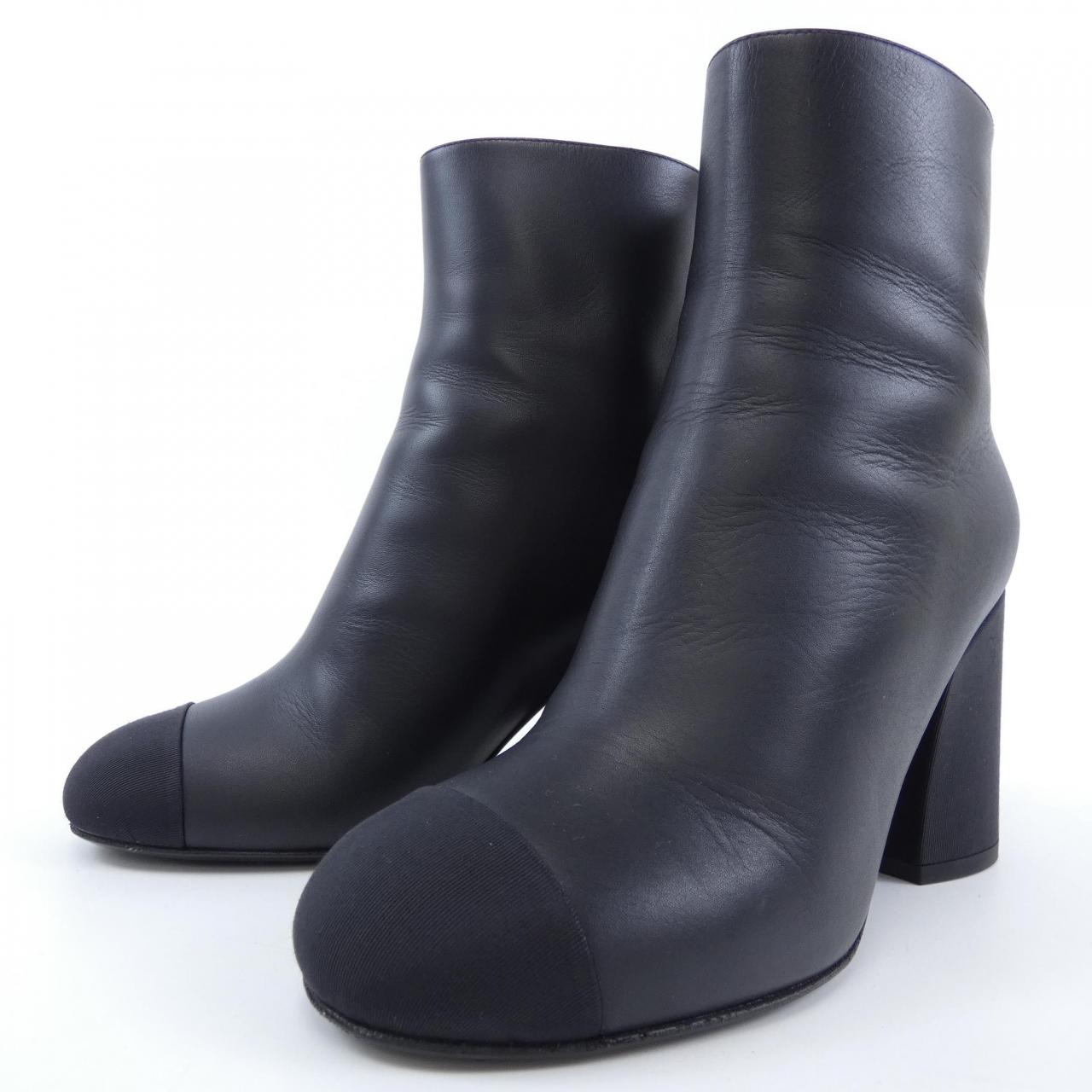 Chanel G39529Y56331 Calfskin Boots