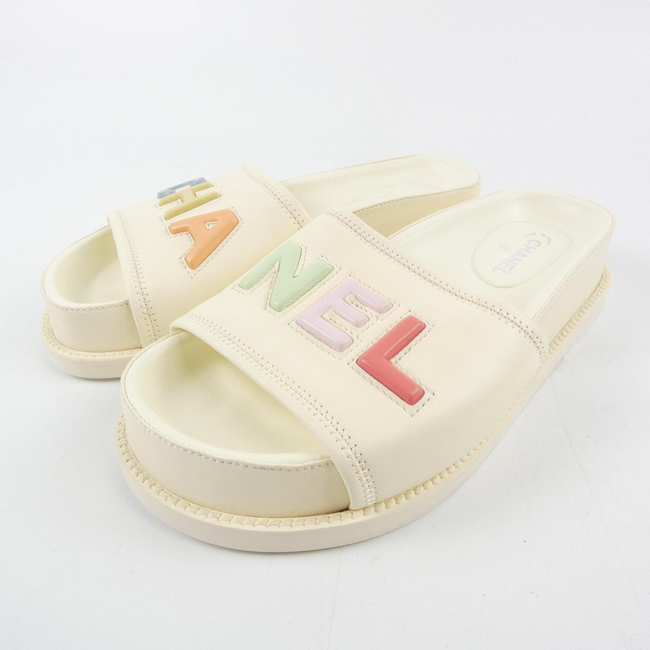 Chanel G38933X56443 Lambskin Sandals