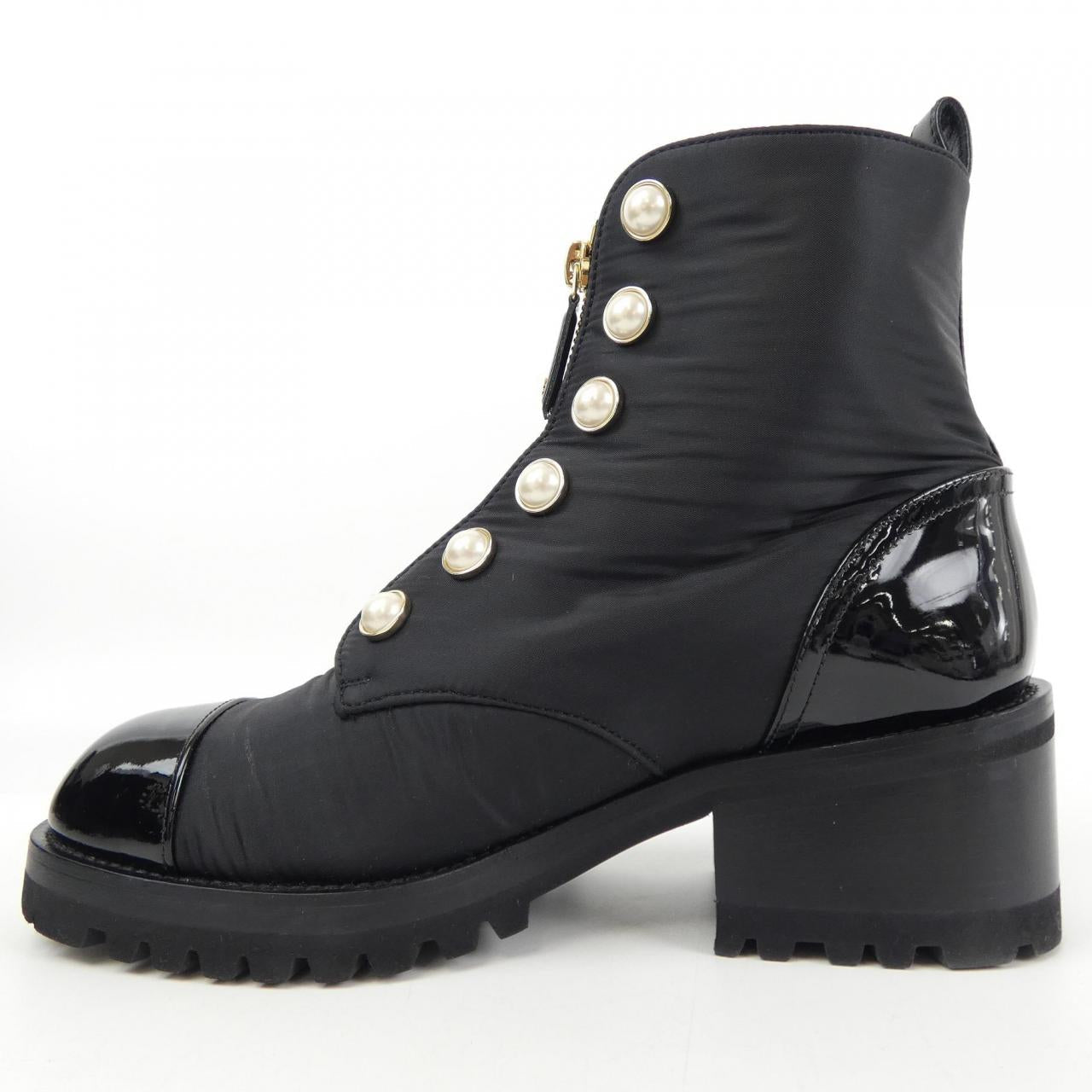 Chanel G45183B13923 Fabric Patent Calfskin Imitation Pearl Boots