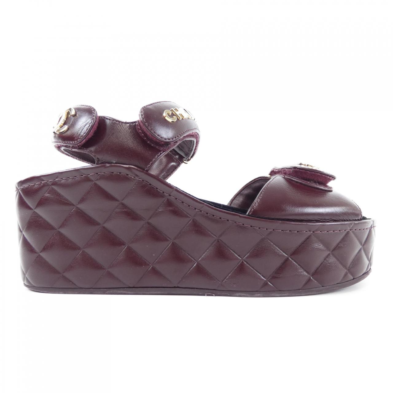 Chanel G37454X56169 Shiny Calfskin Sandals