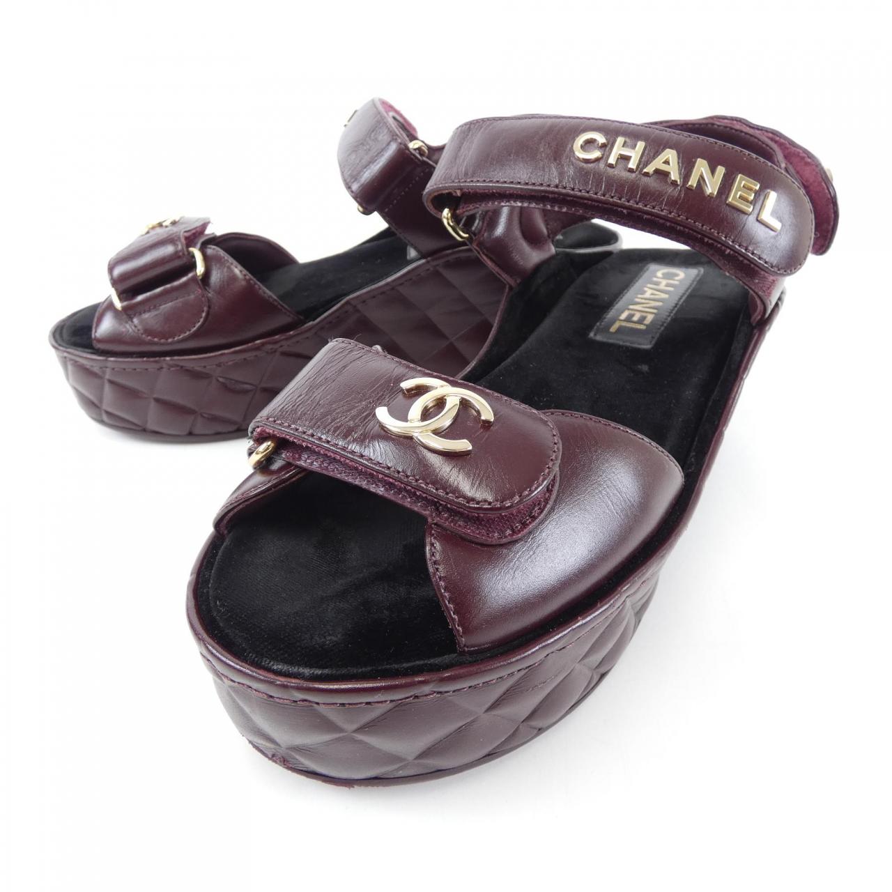 Chanel G37454X56169 Shiny Calfskin Sandals