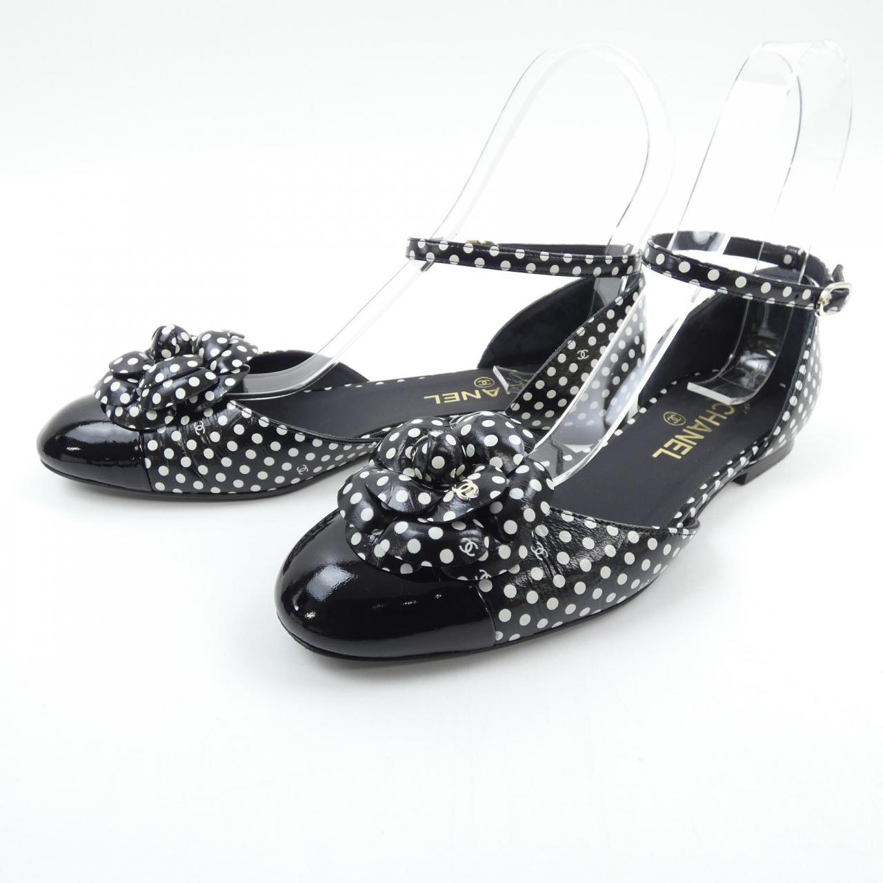 Chanel G45497B15869 Calfskin Patent Calfskin Shoes