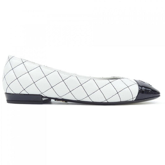 Chanel G39376Y56115 Lambskin Patent Calfskin Flat Shoes