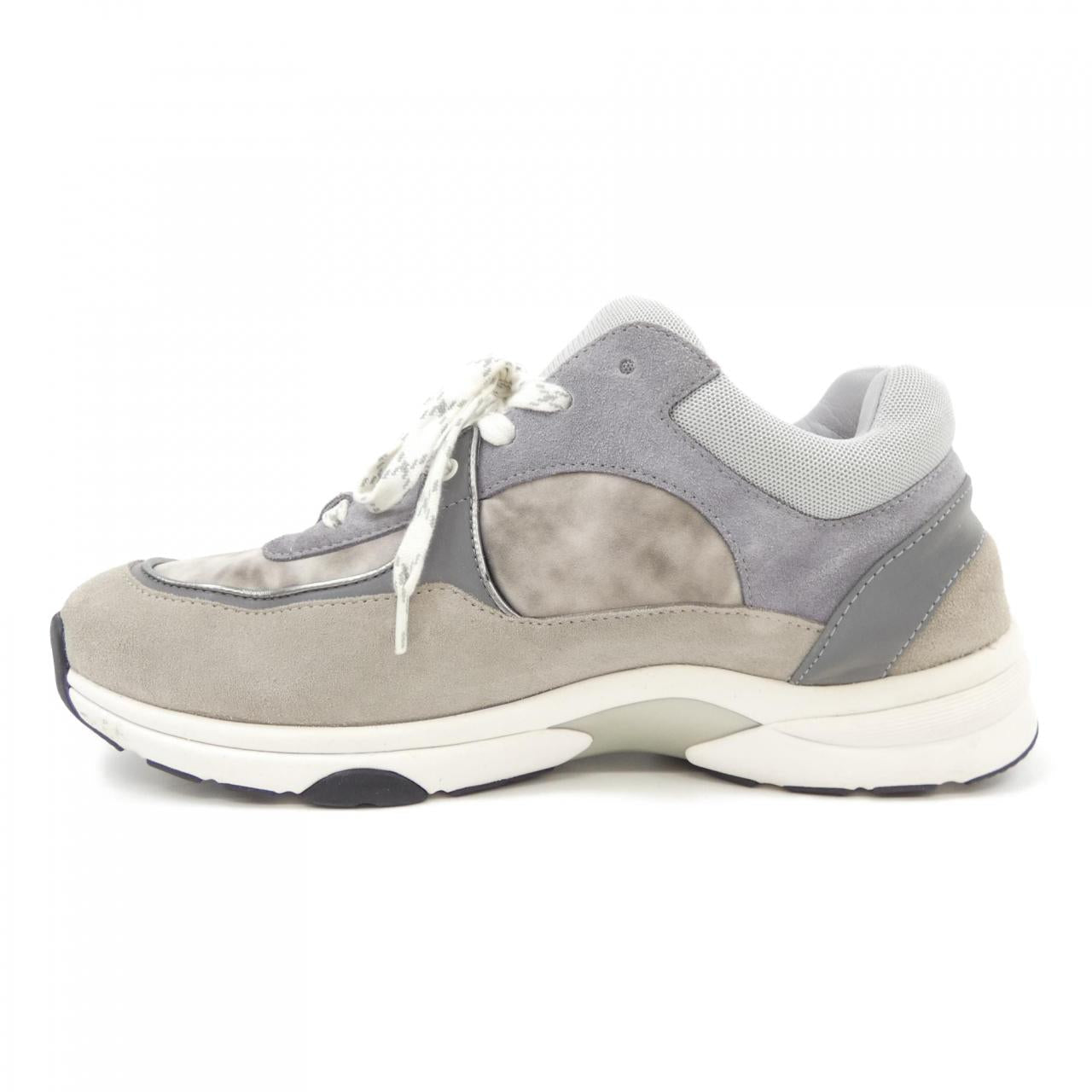 Chanel G34361 Sneakers