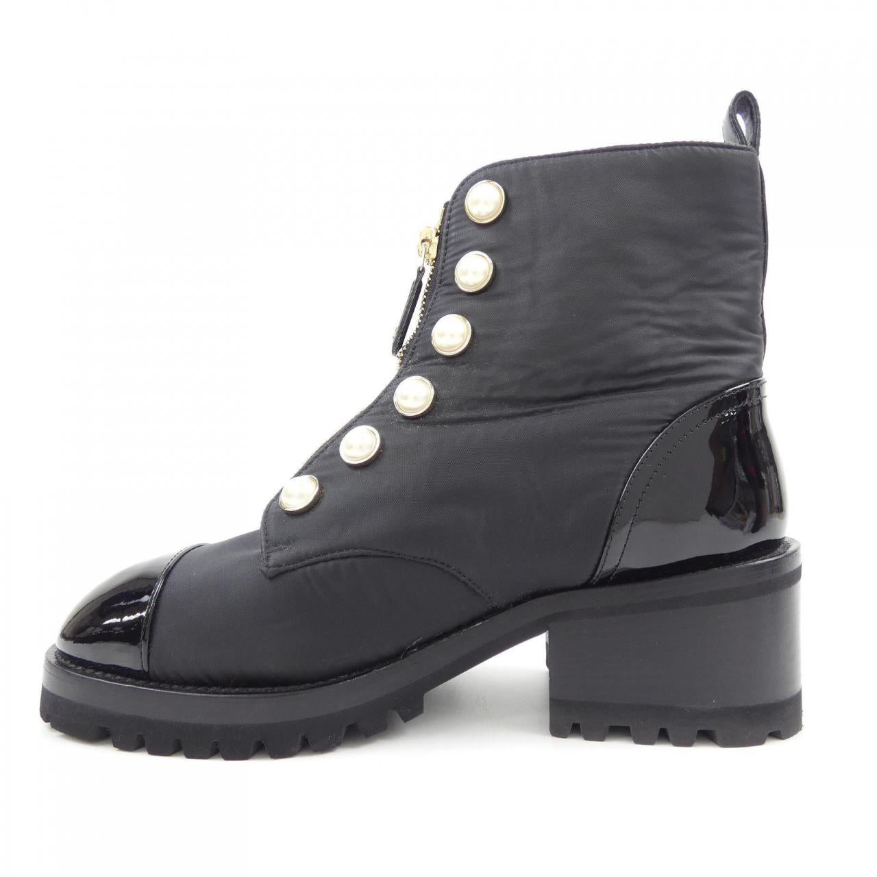 Chanel G45183B13923 Fabric Patent Calfskin Imitation Pearl Boots