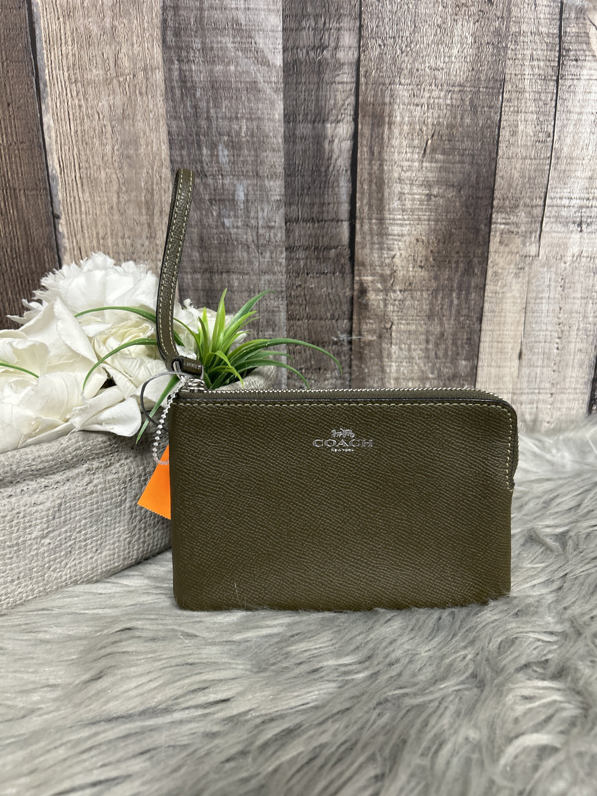 Wristlet Designer By Coach  Size: Small