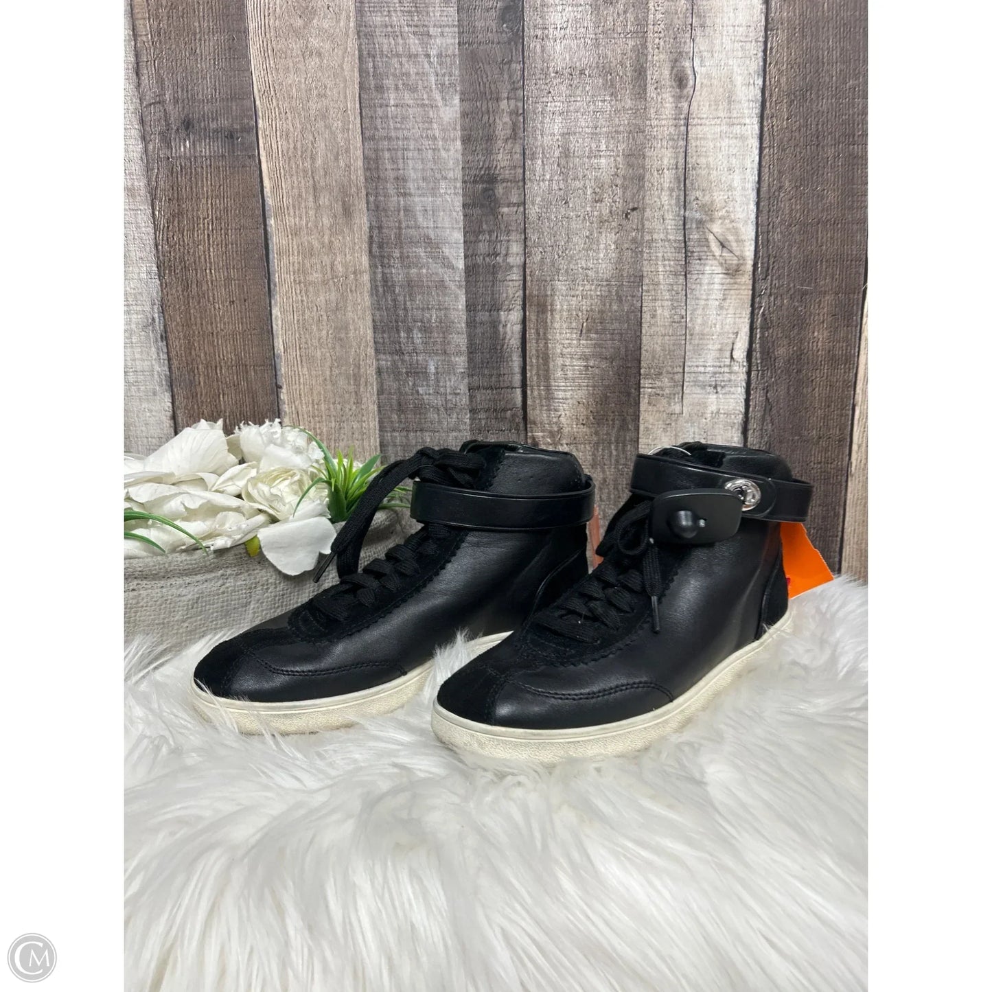 Shoes Designer By Coach In Black, Size: 7