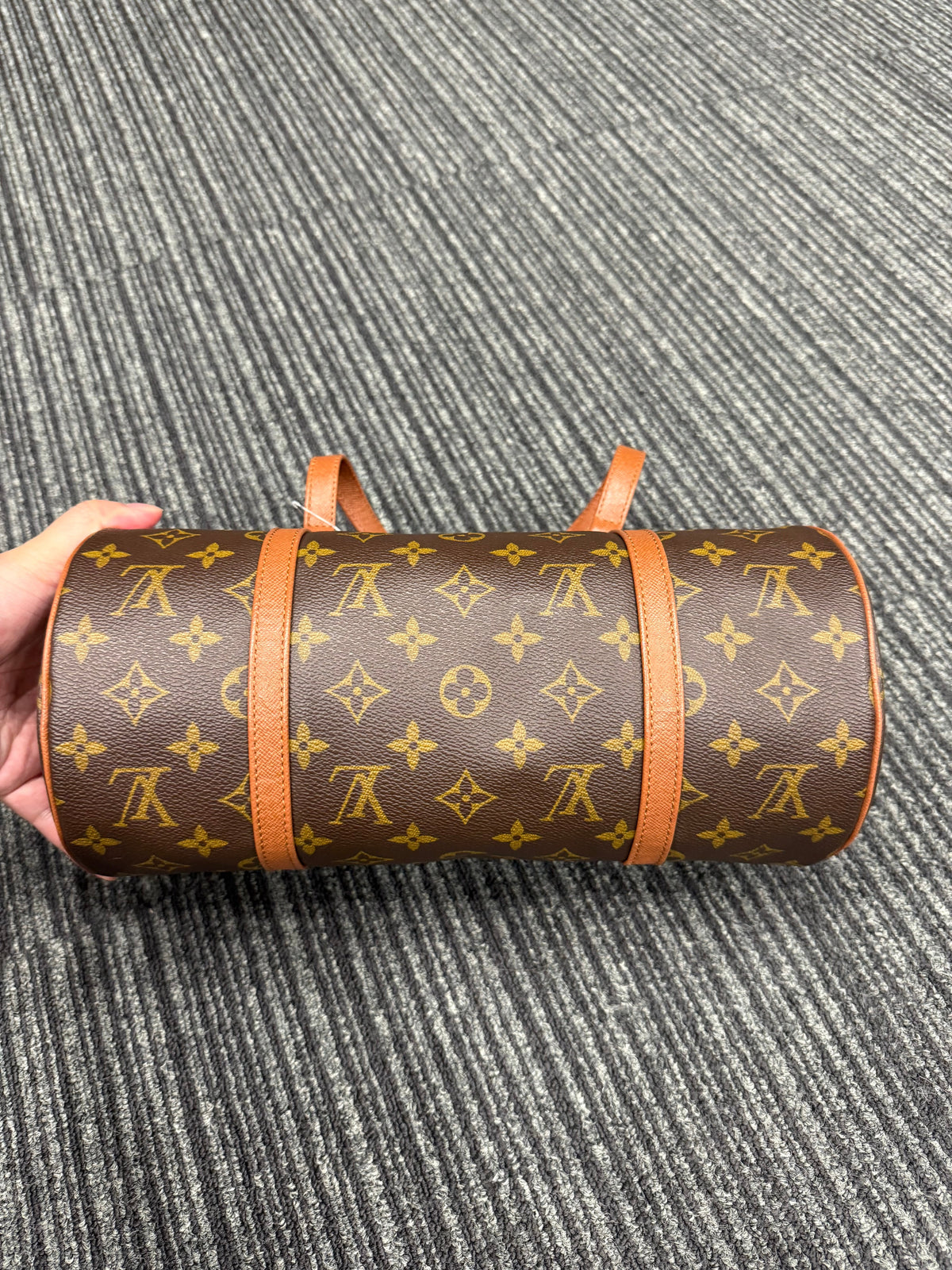 Very Good ( Rank A)｜ LV Monogram Papillon 30 Handbag ｜25042409